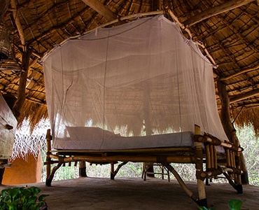Family Hut and Honeymoon Hut - The Mudhouse - Sri Lanka In Style